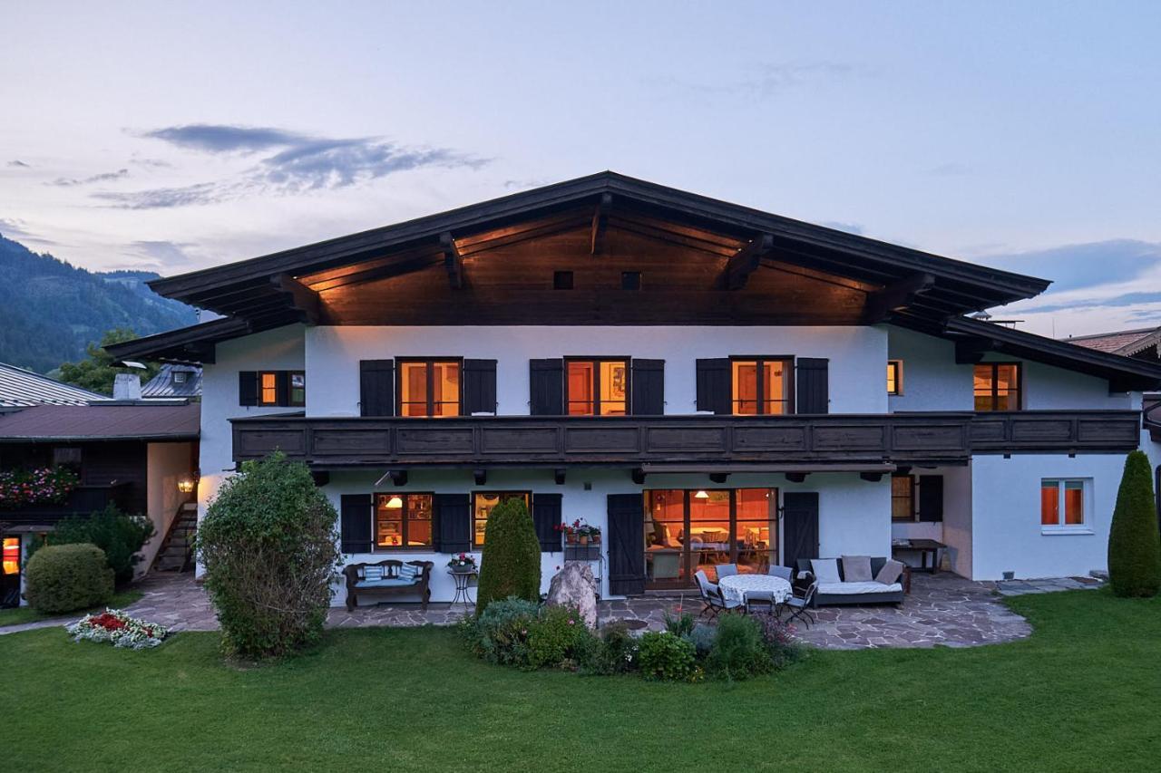 Pension Landhaus Gasteiger キッツビュール エクステリア 写真